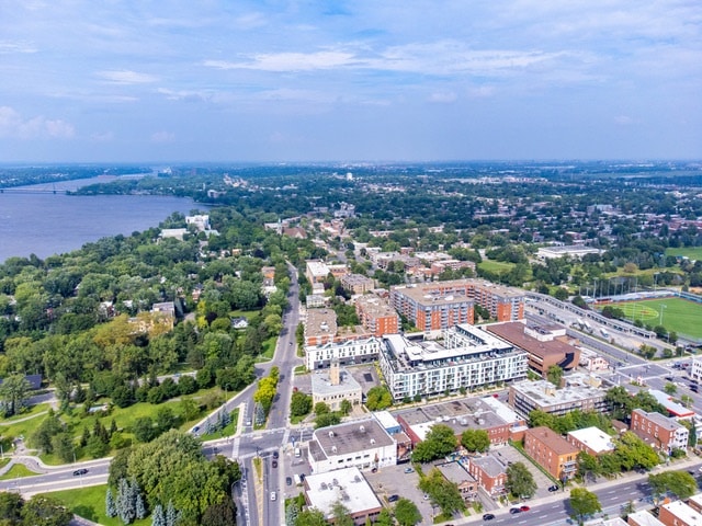 Ahuntsic Experienced Real Estate Broker - That Guarantees Best Results - Stéphane Garneau