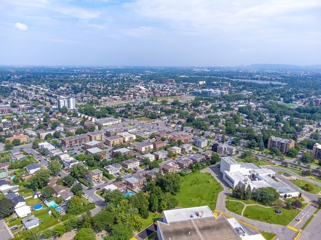 Residential and Commercial Real Estate Broker Laval, QC-Garneau Immobilier